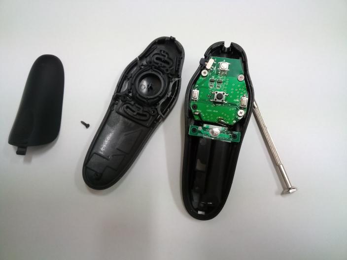 laser pointer disassembled  